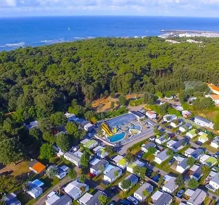 Camping Maeva Club Les Dinosaures 4* Talmont-Saint-Hilaire
