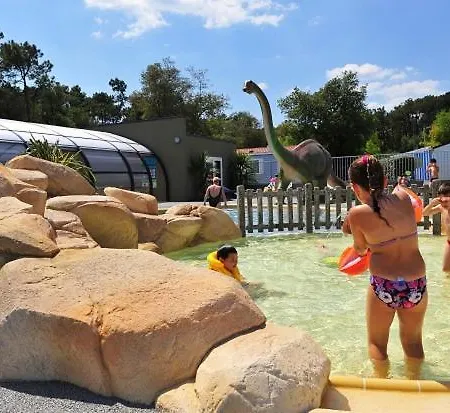 Camping Camping Maeva Club Les Dinosaures 4*
